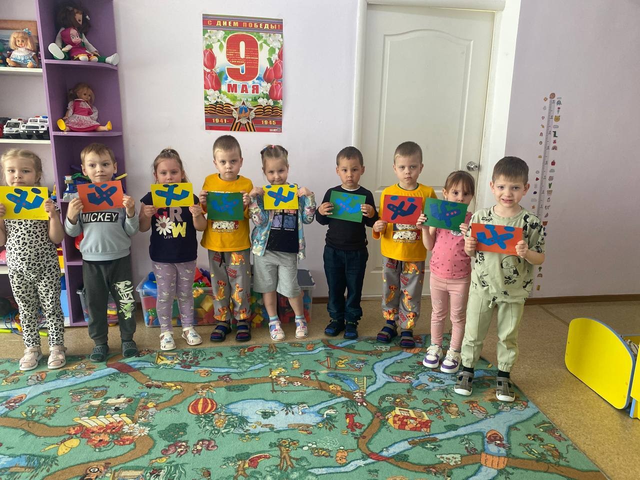 Аппликация &quot;Самолет&quot;.