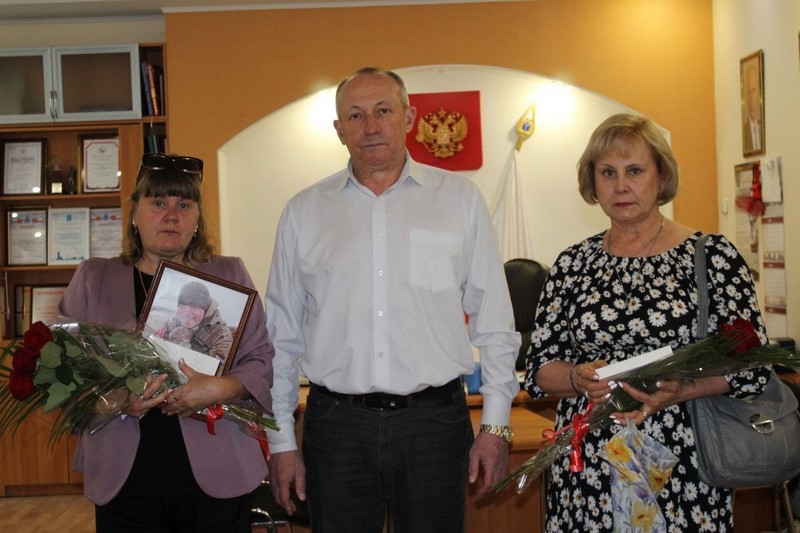 Александр Зотов по поручению Губернатора Саратовской области Романа Бусаргина провёл очередной приём участников СВО и членов их семей.