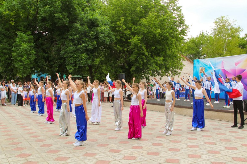 Фото праздничного концерта, посвящённого Дню России..