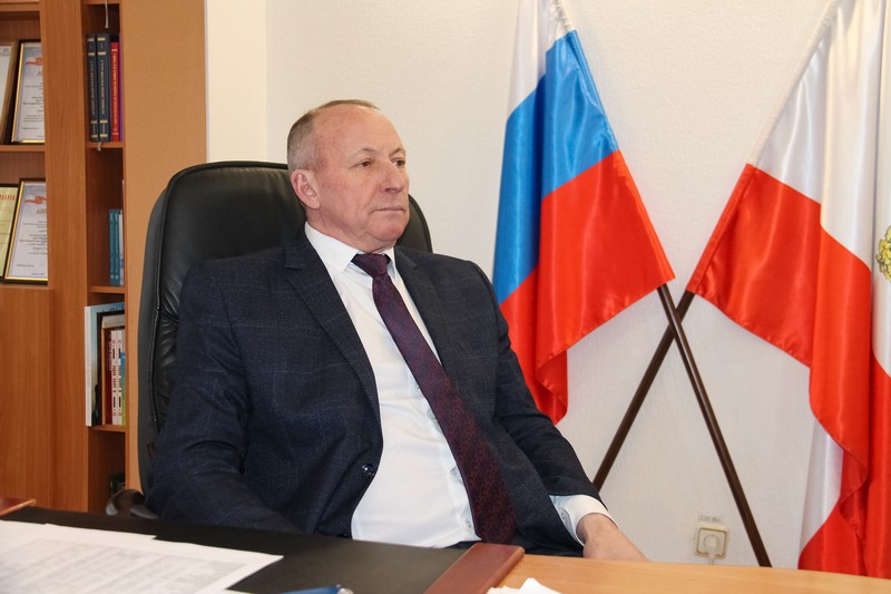 Глава района Александр Зотов принял участие в заседании постоянно действующего совещания, которое прошло под председательством губернатора.