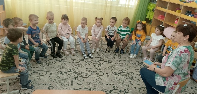 Акция &quot;Читаем детям о Великой Отечественной войне&quot;.