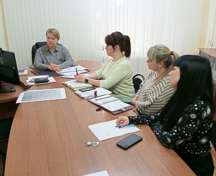 Елена Наумова приняла участие в заседании межведомственной комиссии по организации отдыха и оздоровления детей Саратовской области.
