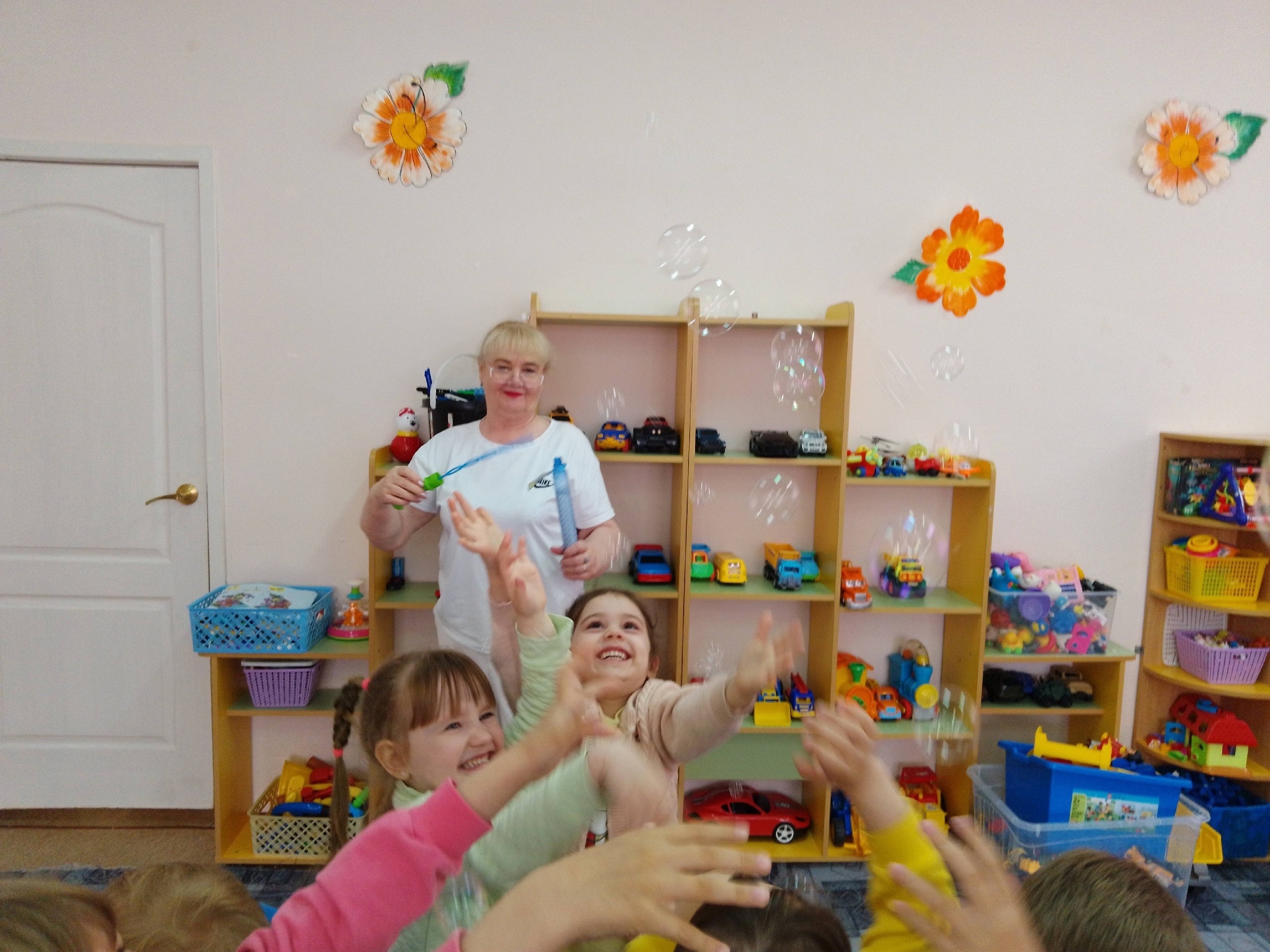Мыльные пузыри.