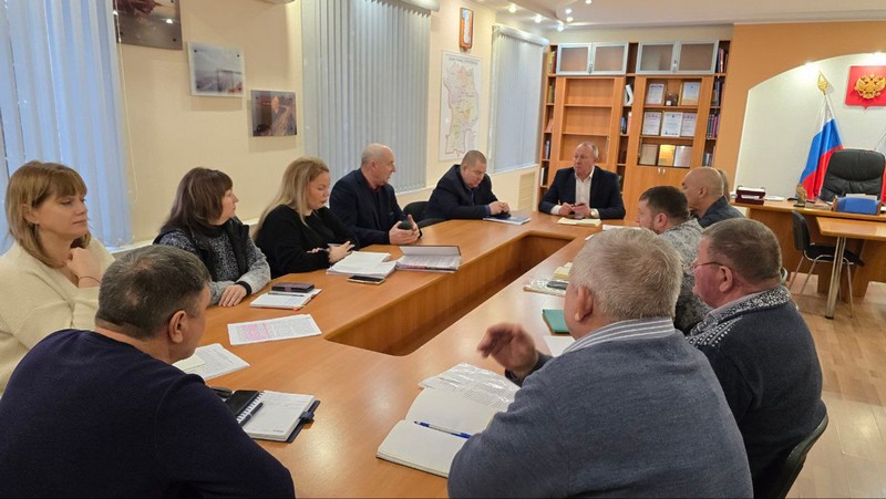 Александр Зотов провёл совещание по обеспечению водоснабжения.