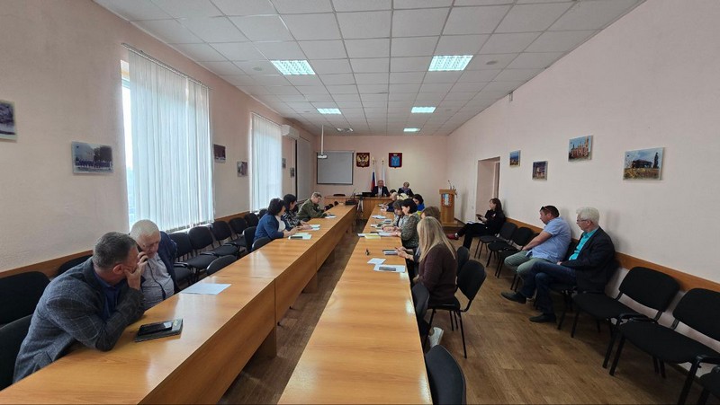 Александр Зотов проводит оргкомитет &quot;Победа&quot;.