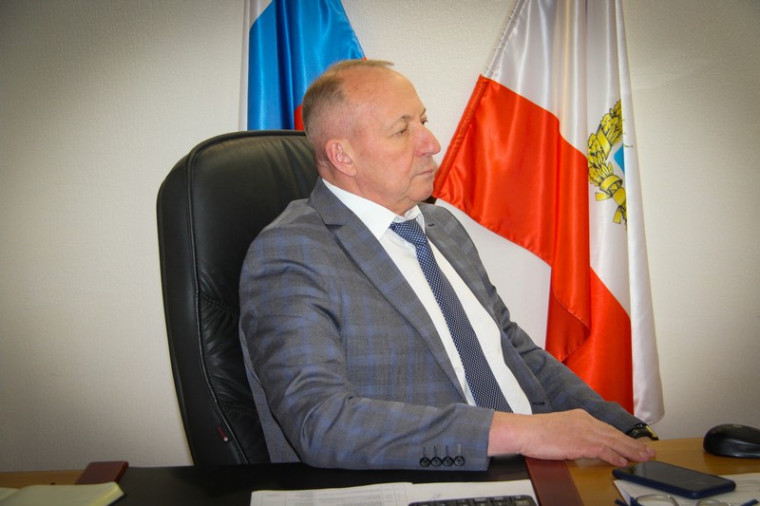 Глава района принял участие в заседании постоянно действующего совещания, которое прошло под председательством губернатора Саратовской области. Глава района принял участие в заседании постоянно действующего совещания, которое прошло под председательством губернатора Саратовской области.