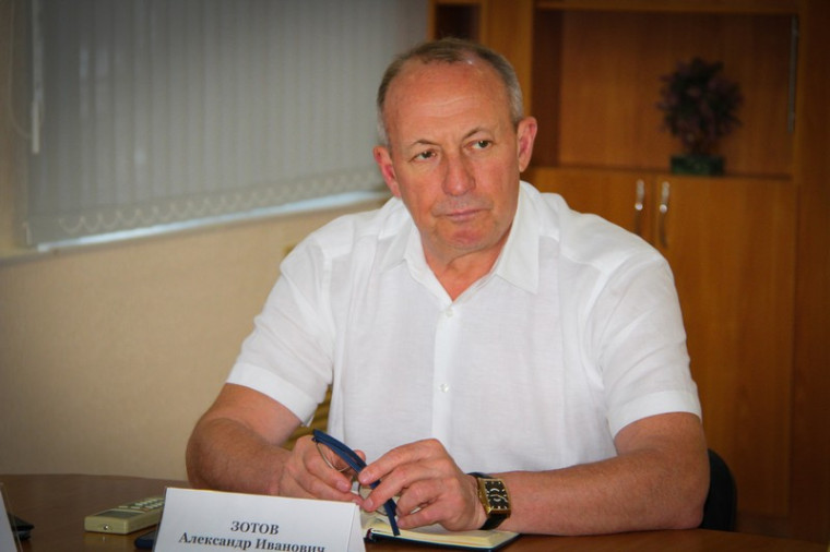 Александр Зотов провёл очередной приём граждан по личным вопросам. Александр Зотов провёл очередной приём граждан по личным вопросам.
