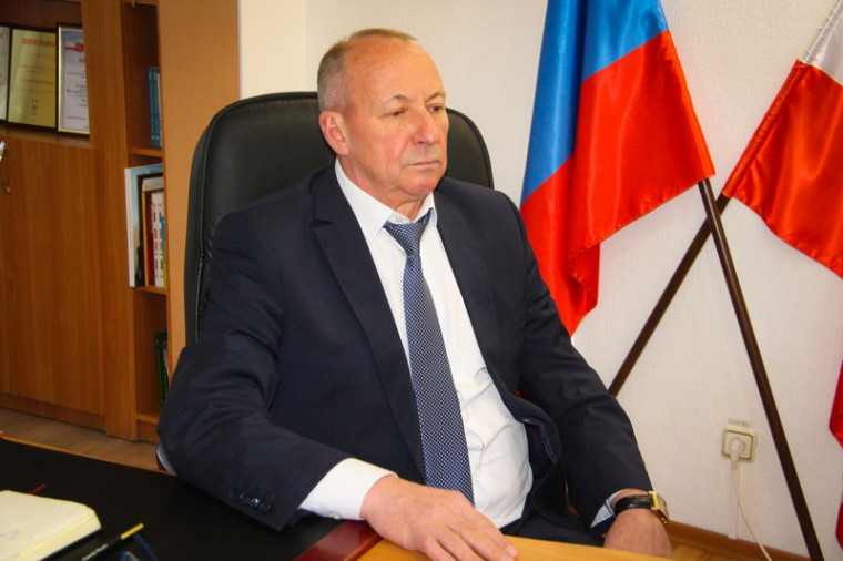 Александр Зотов принимает участие в заседании постоянно действующего совещания. Александр Зотов принимает участие в заседании постоянно действующего совещания.