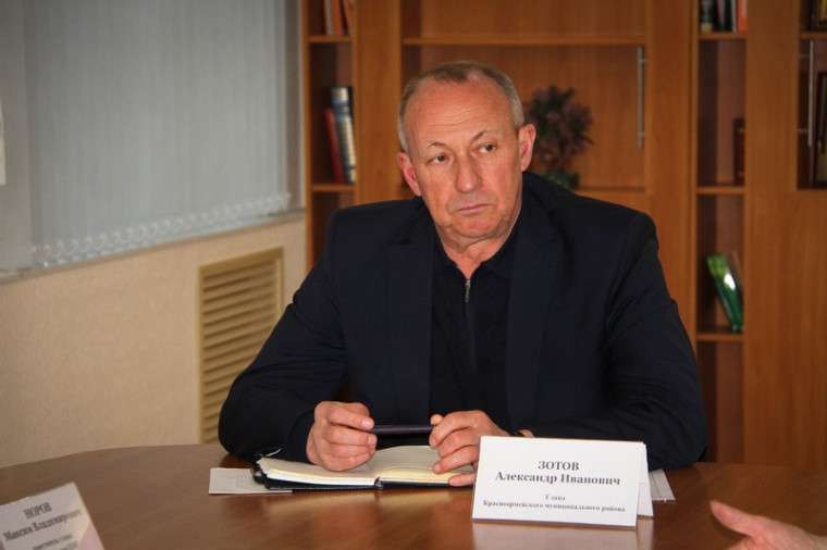 Александр Зотов провёл очередной приём граждан по личным вопросам. Александр Зотов провёл очередной приём граждан по личным вопросам.