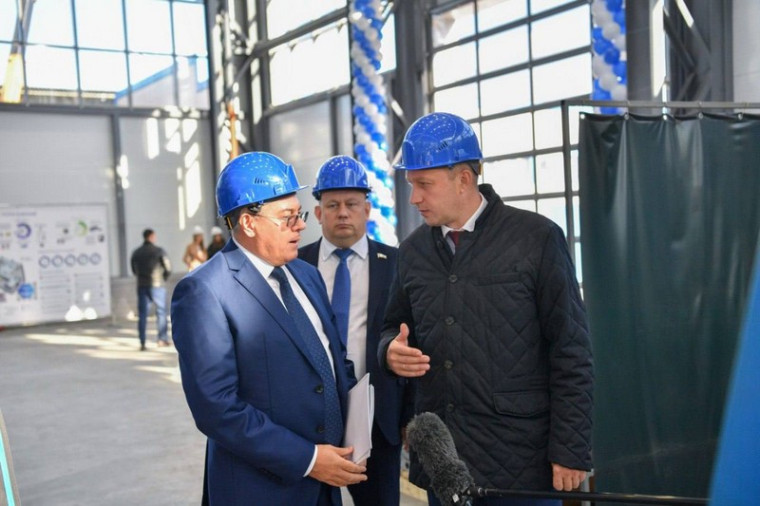 Губернатор Роман Бусаргин ознакомился с результатами новых инвестиционных проектов. Губернатор Роман Бусаргин ознакомился с результатами новых инвестиционных проектов.