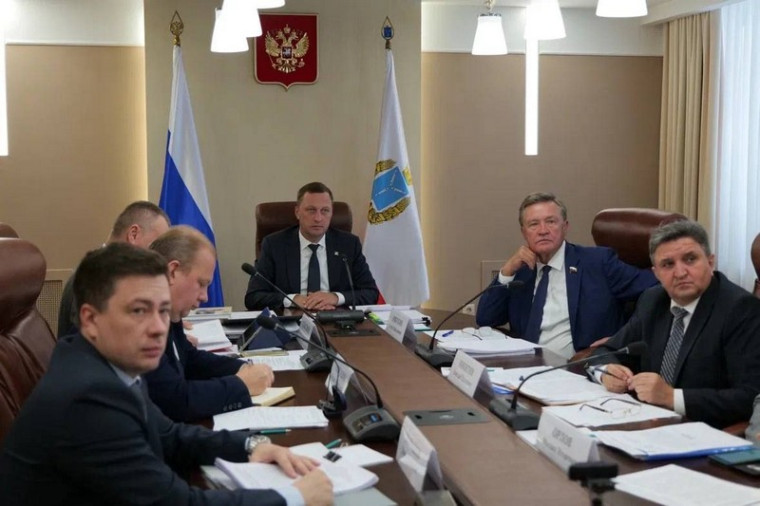 Роман Бусаргин принял участие в заседании Совета при полномочном представителе Президента Российской Федерации. Роман Бусаргин принял участие в заседании Совета при полномочном представителе Президента Российской Федерации.