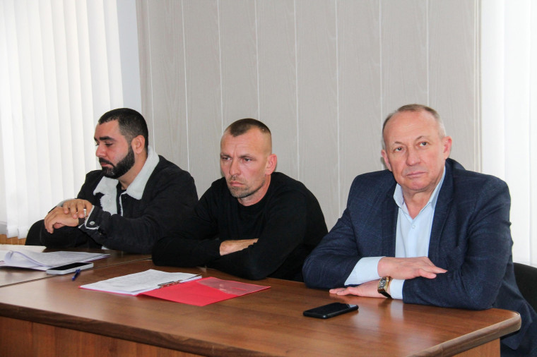 Глава района Александр Зотов принял участие в заседании депутатов Городского Совета. Глава района Александр Зотов принял участие в заседании депутатов Городского Совета.
