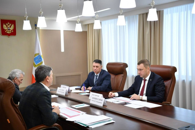 Развитие системы подготовки кадров для органов власти региона. Развитие системы подготовки кадров для органов власти региона.