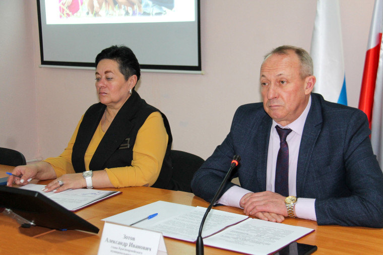 Прошло собрание постоянно действующего совещания под председательством главы района. Прошло собрание постоянно действующего совещания под председательством главы района.