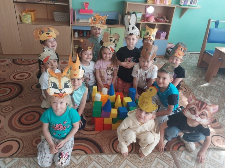 В ДОУ 16 прошёл день русских народных сказок. В ДОУ 16 прошёл день русских народных сказок.